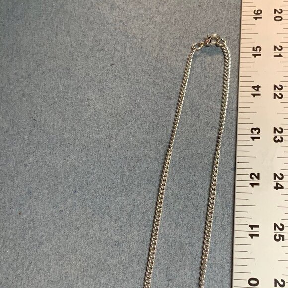 "Y" Dangle Drop Necklace 28 In Silver Chain Bar Pendant Elegant Glam Minimalist - Picture 5 of 5